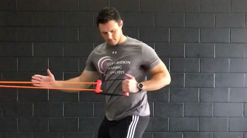 Standing 1 arm row with rotation